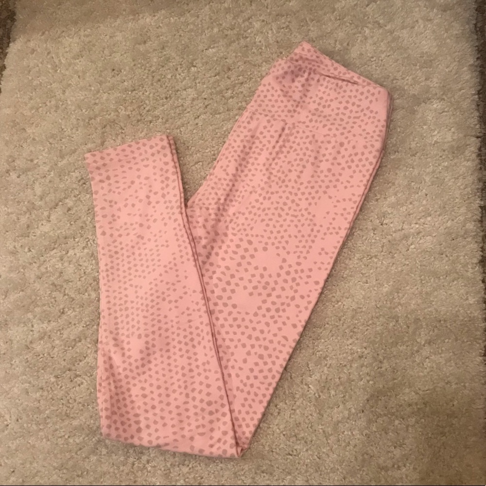 🤩✨LuLaRoe Leggings🤩✨OS